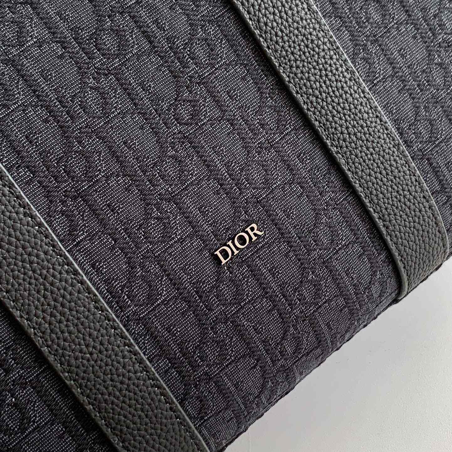 Dior Weekender 40    - FashionPlug