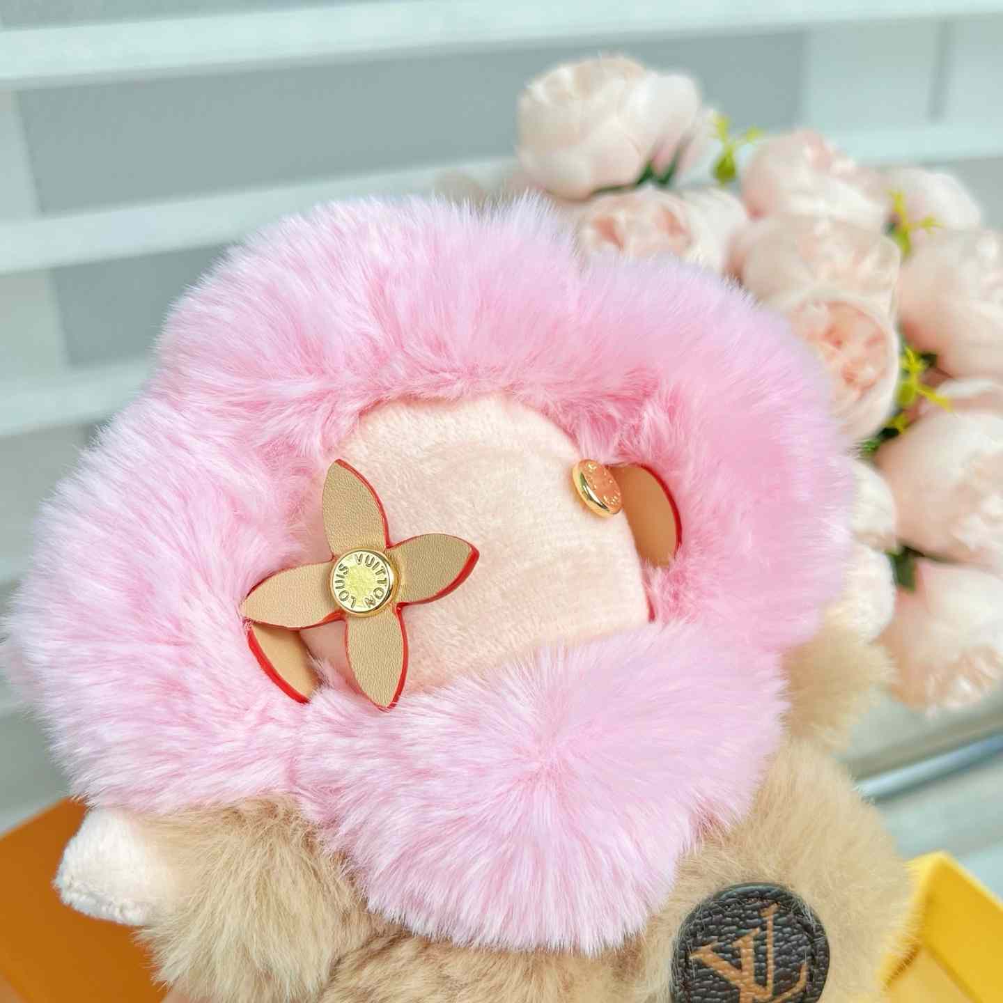 Louis Vuitton Vivienne Fashionista Bag Charm - FashionPlug