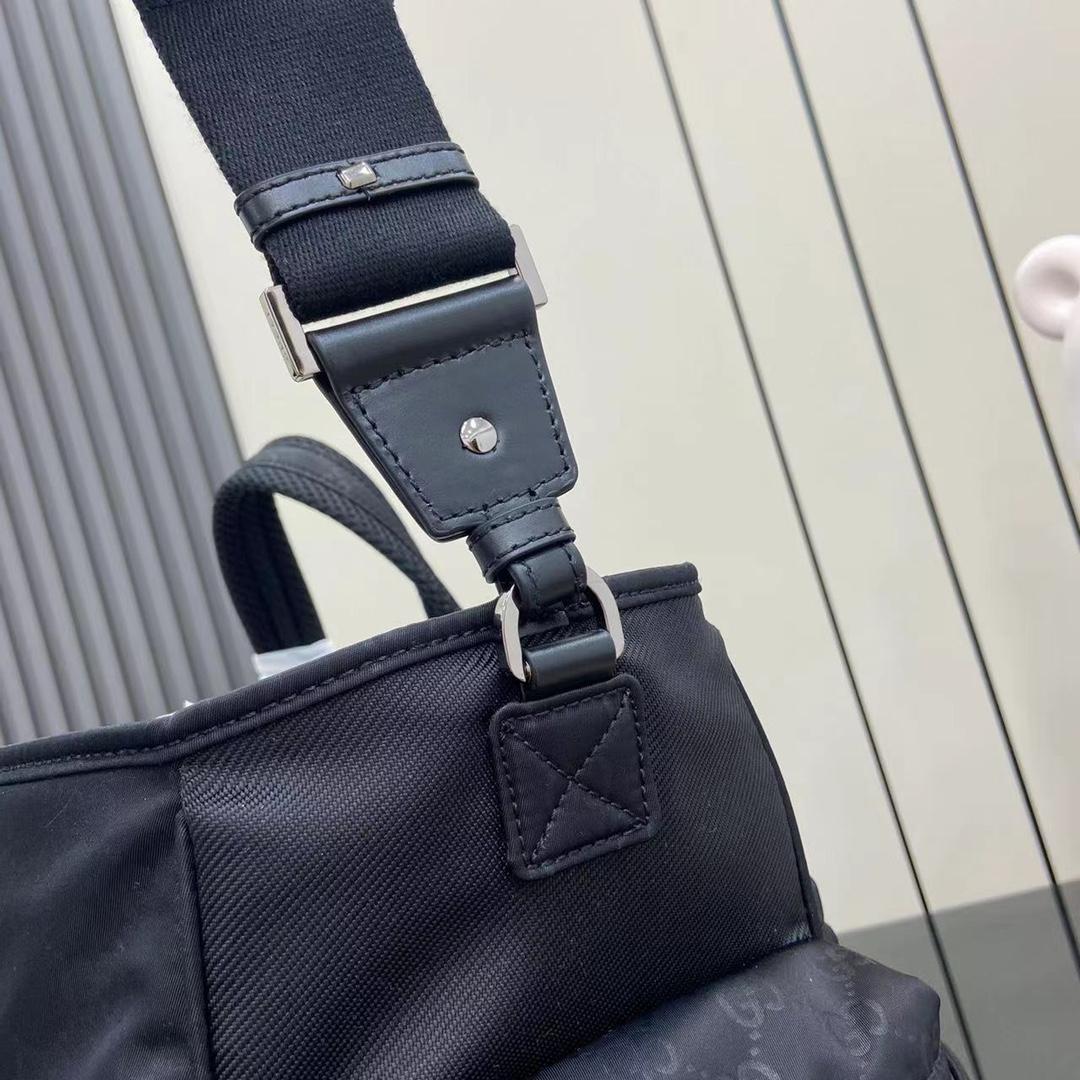 Gucci Nexus Large Tote Bag - FashionPlug