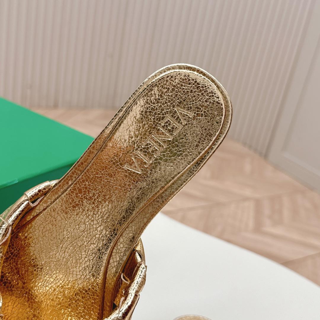 Bottega Veneta Blink Flat Mule - FashionPlug