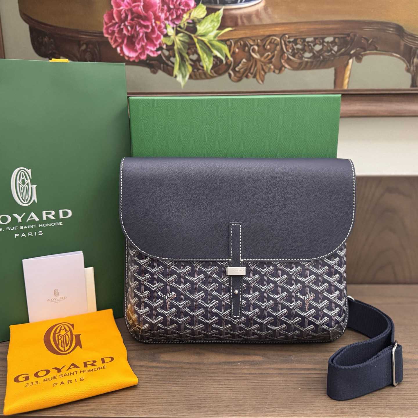 Goyard Coursier Messenger Bag - FashionPlug