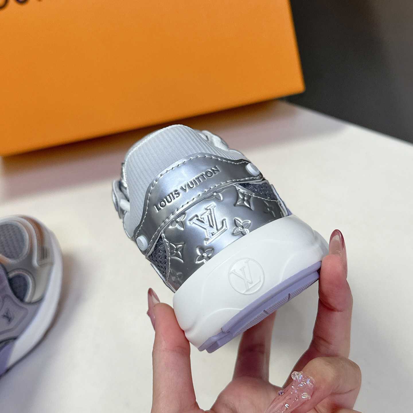 Louis Vuitton LV Olympia Sneaker   1AHOM6 - FashionPlug