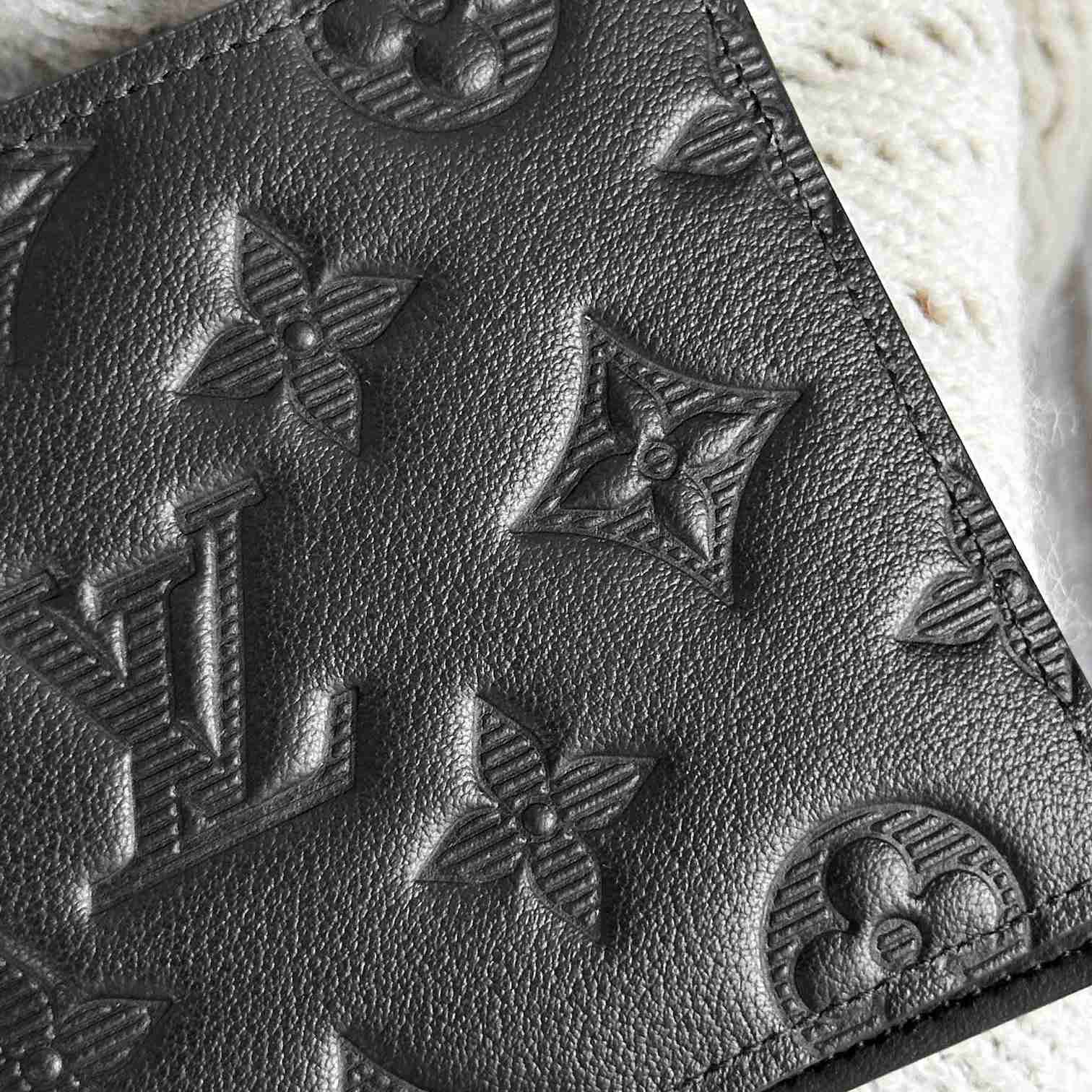 Louis Vuitton Multiple Wallet  M62901 - FashionPlug