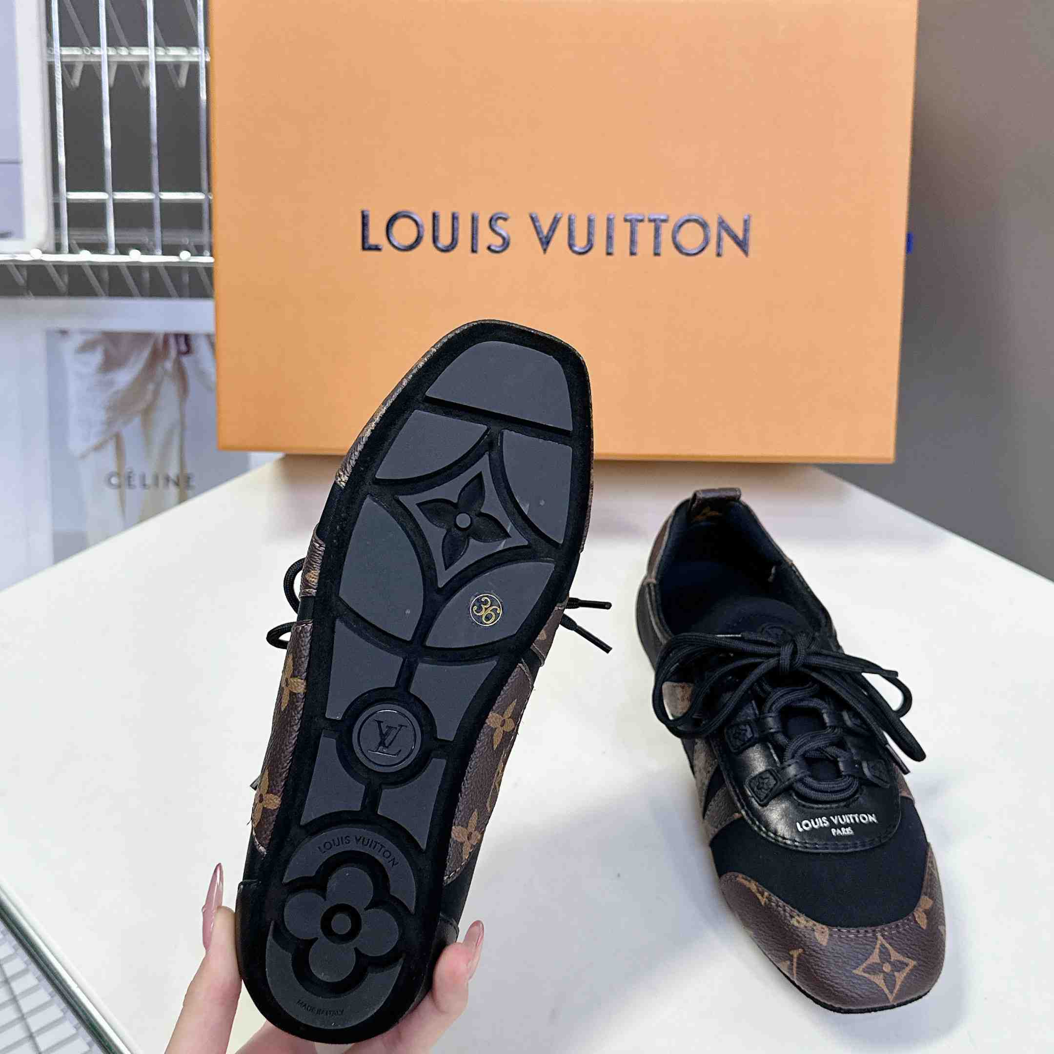 Louis Vuitton LV Sneakerina   1AHNDI - FashionPlug