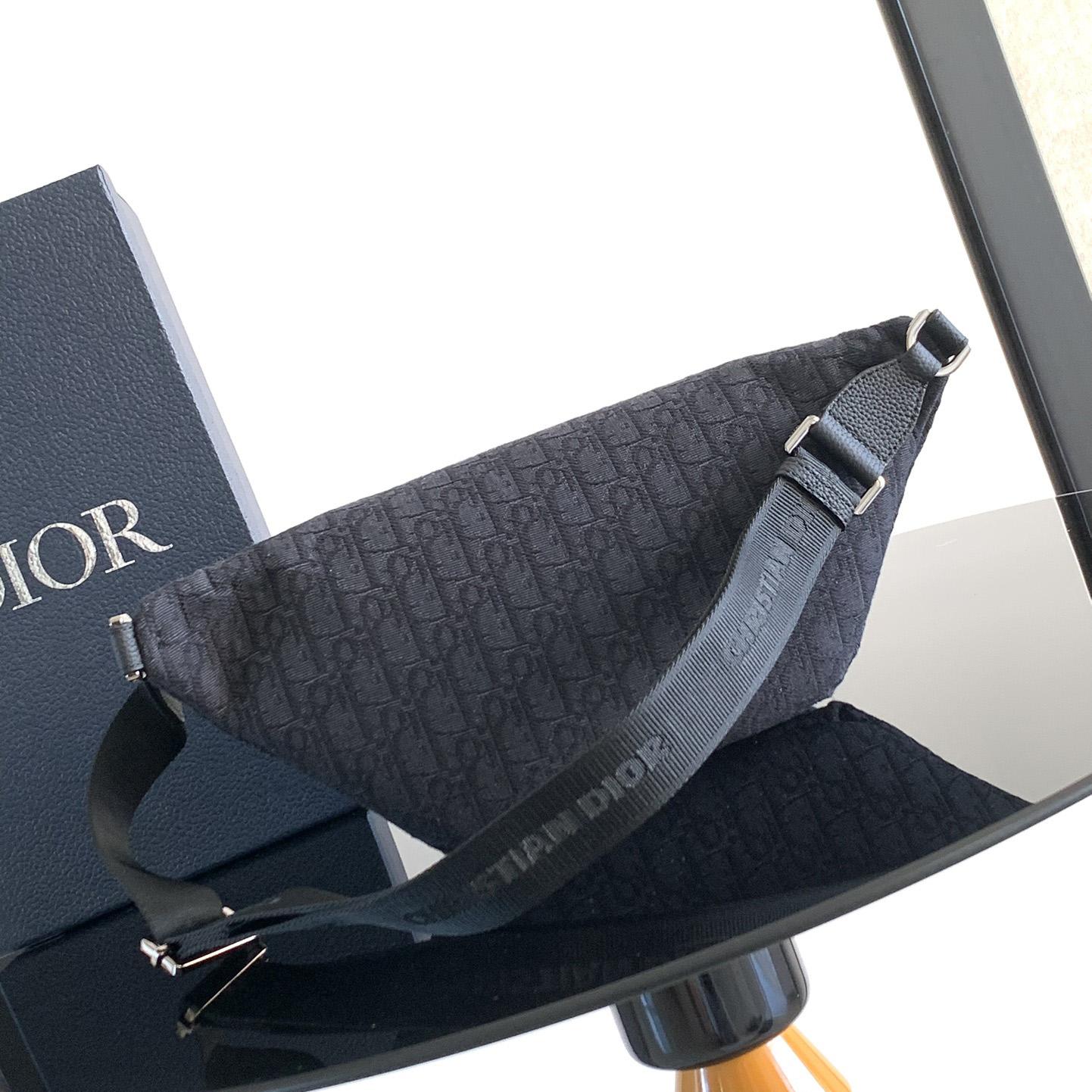 Dior 8 Belt Bag  - FashionPlug