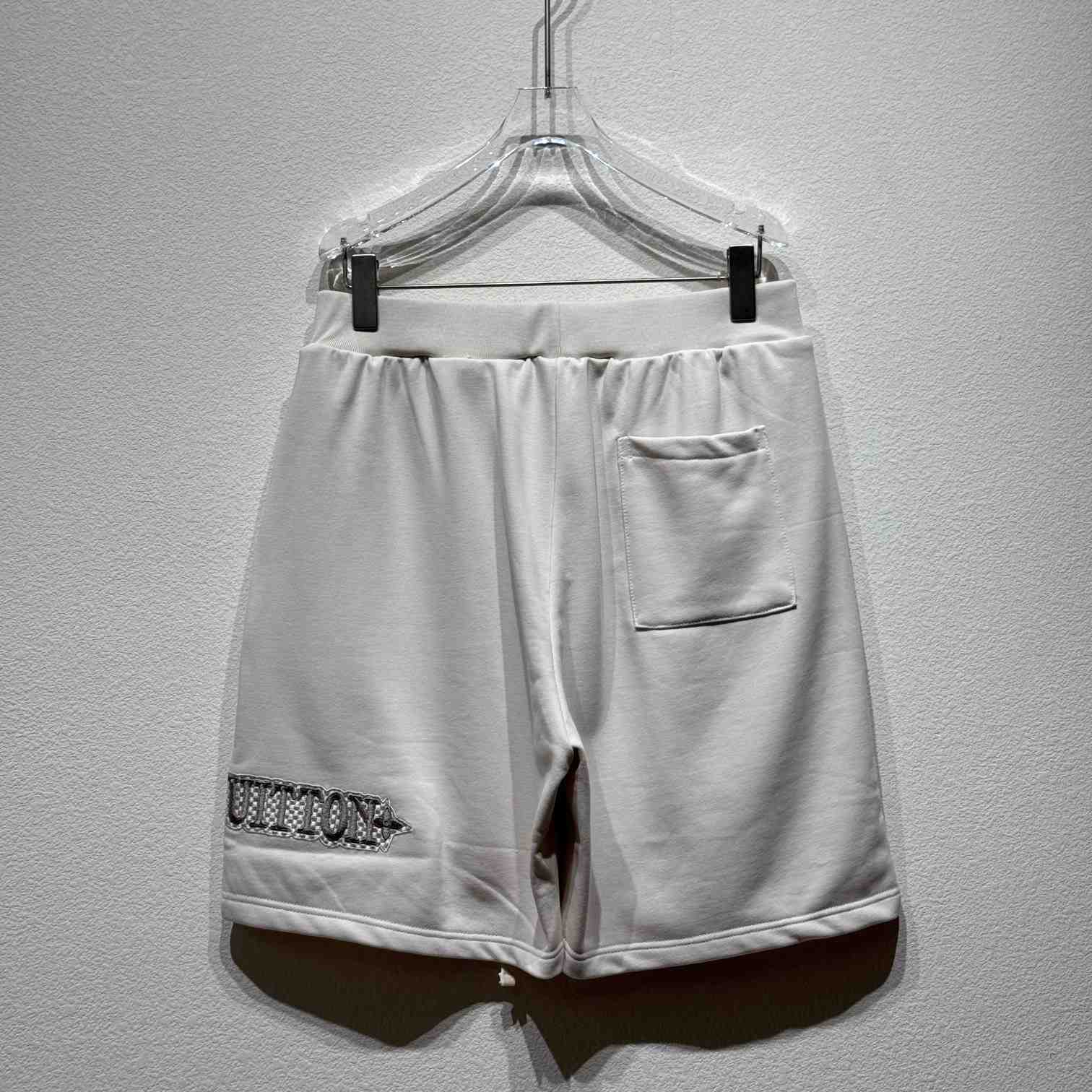 Louis Vuitton Embellished Shorts   1AHW36 - FashionPlug