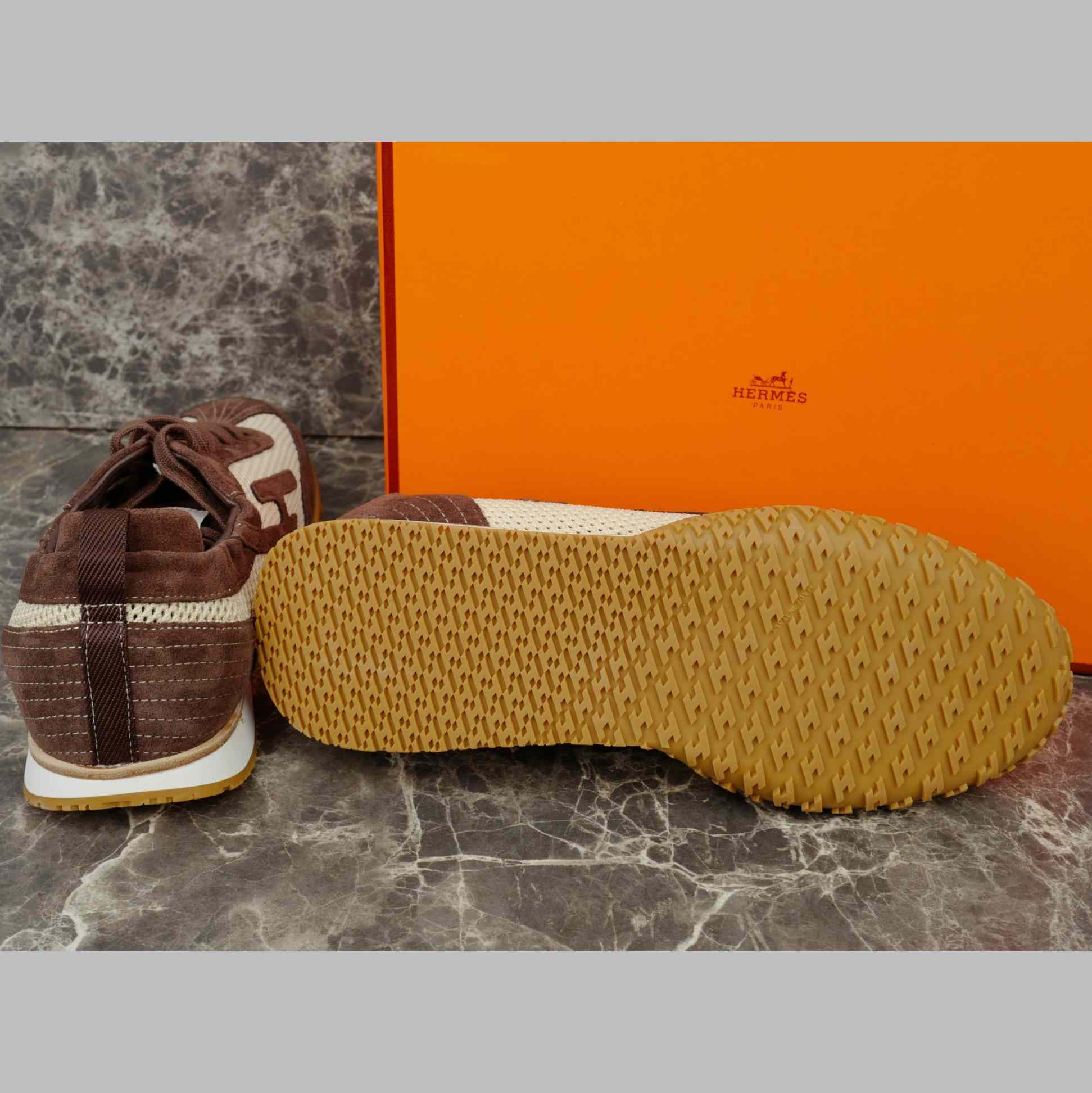 Hermes Jet Sneaker  - FashionPlug