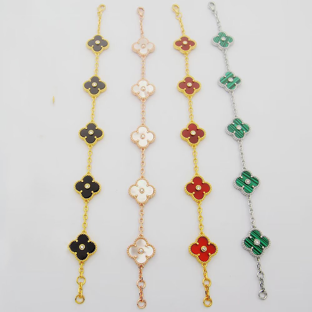 Van Cleef & Arpels Bracelet - FashionPlug