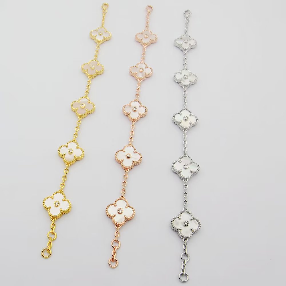 Van Cleef & Arpels Bracelet - FashionPlug