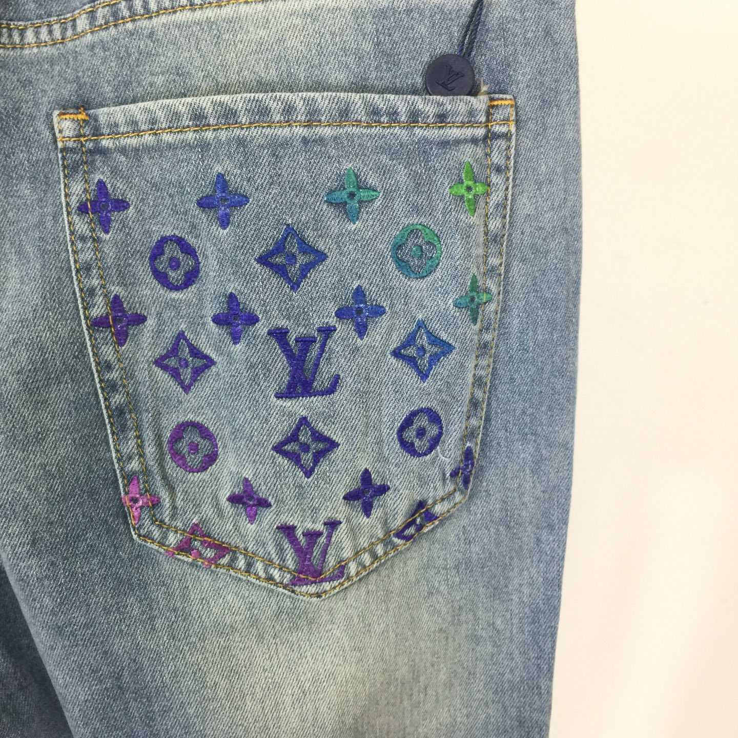 Louis Vuitton Jeans - FashionPlug