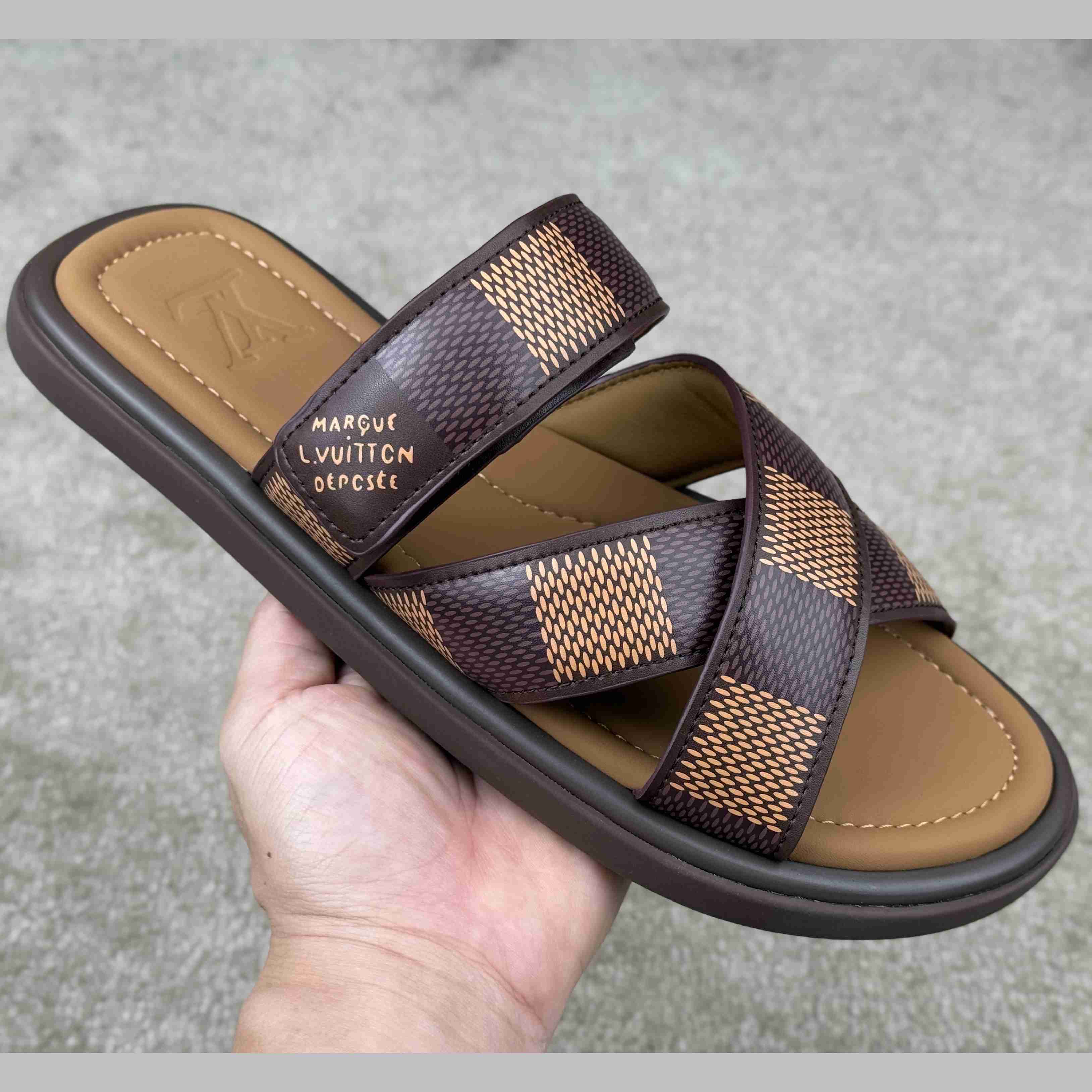 Louis Vuitton LV Venice Mule    1ACRJB - FashionPlug