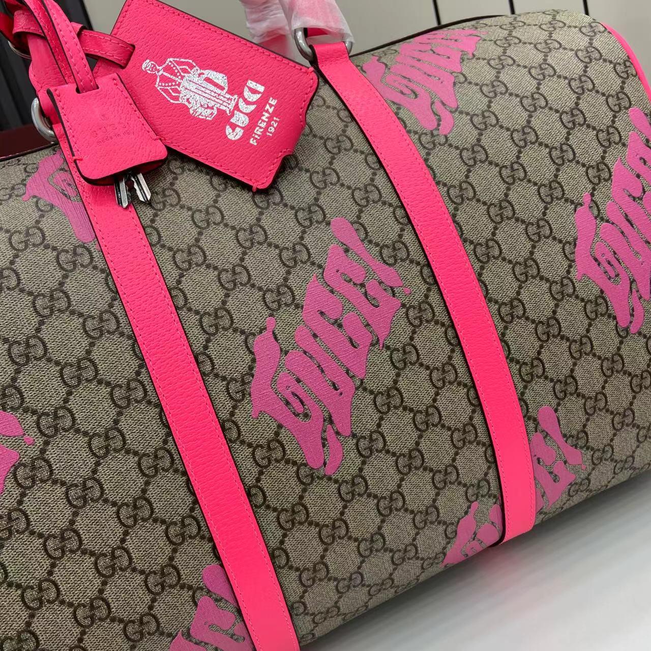 Gucci Medium Duffle Bag With Print - FashionPlug