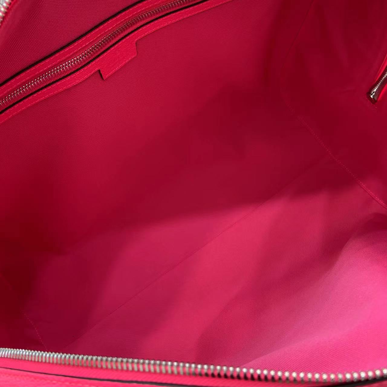 Gucci Medium Duffle Bag With Print - FashionPlug