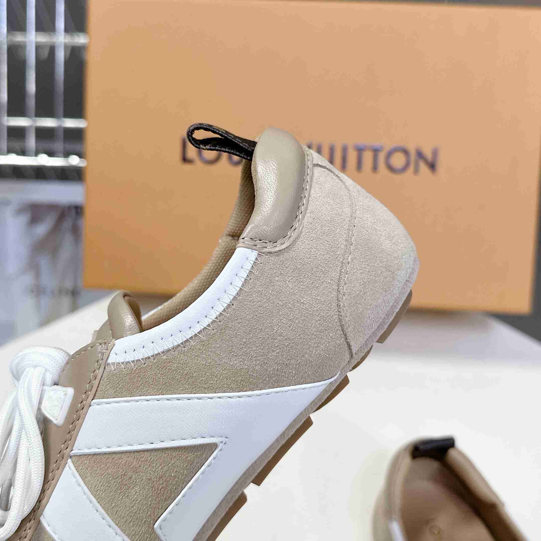 Louis Vuitton LV Sneakerina   1AHNFA - FashionPlug