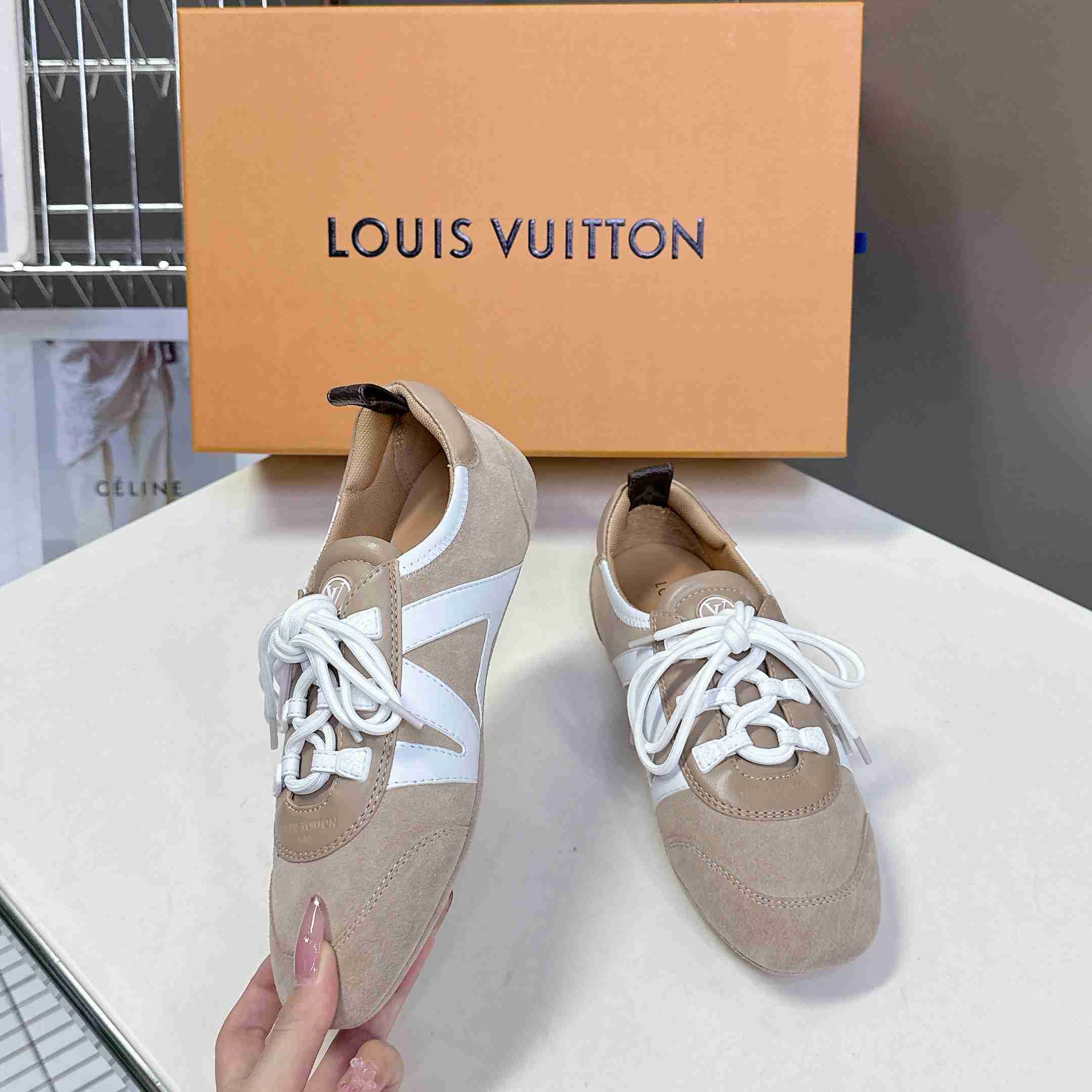 Louis Vuitton LV Sneakerina   1AHNFA - FashionPlug