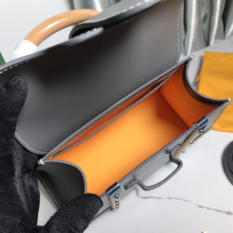 Goyard Saïgon Structuré Mini Bag - FashionPlug