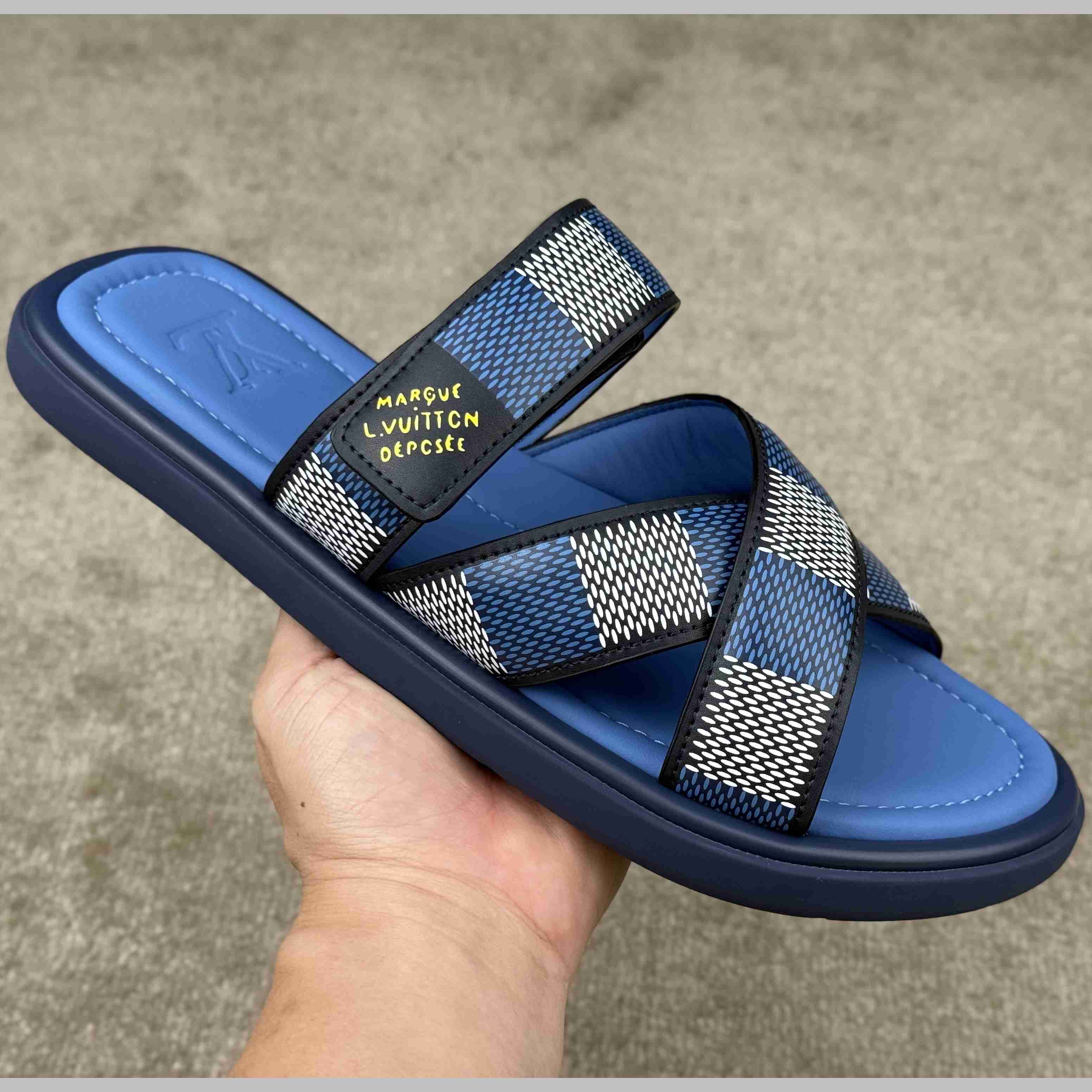 Louis Vuitton LV Venice Mule    1ACRIB - FashionPlug