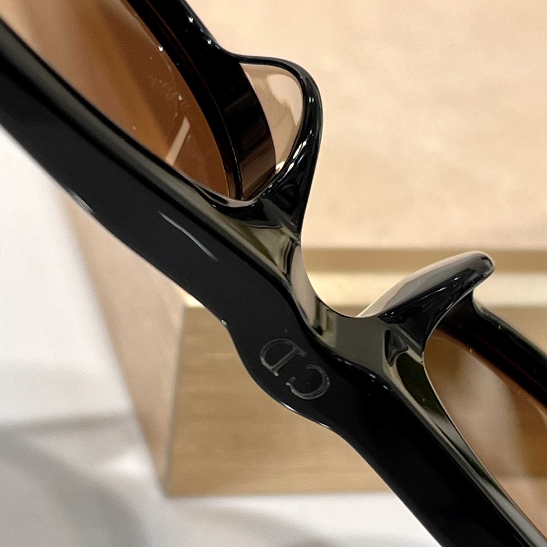 Dior 30Montaigne S9U Sunglasses  - FashionPlug