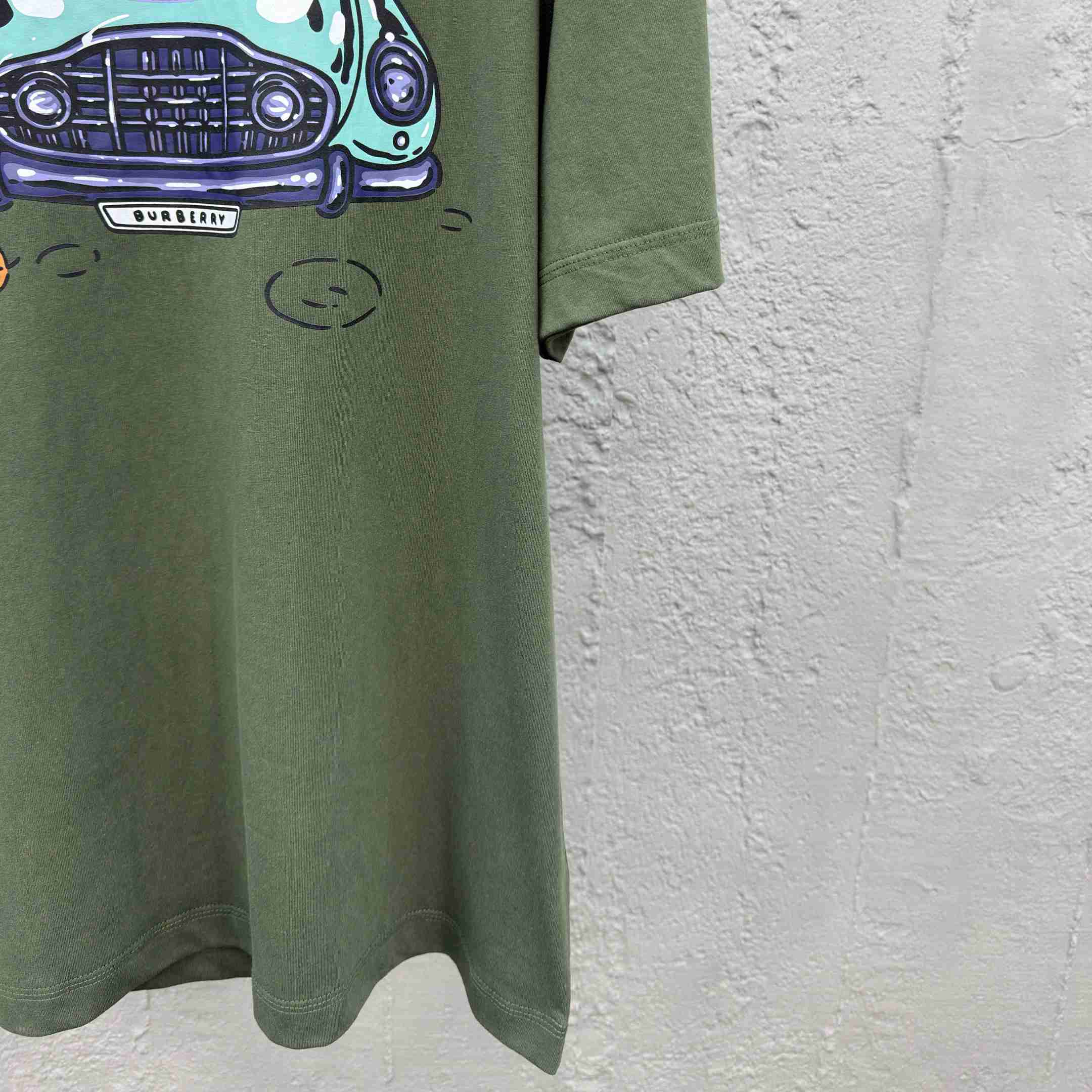 Burberry Car Cotton T-shirt - FashionPlug