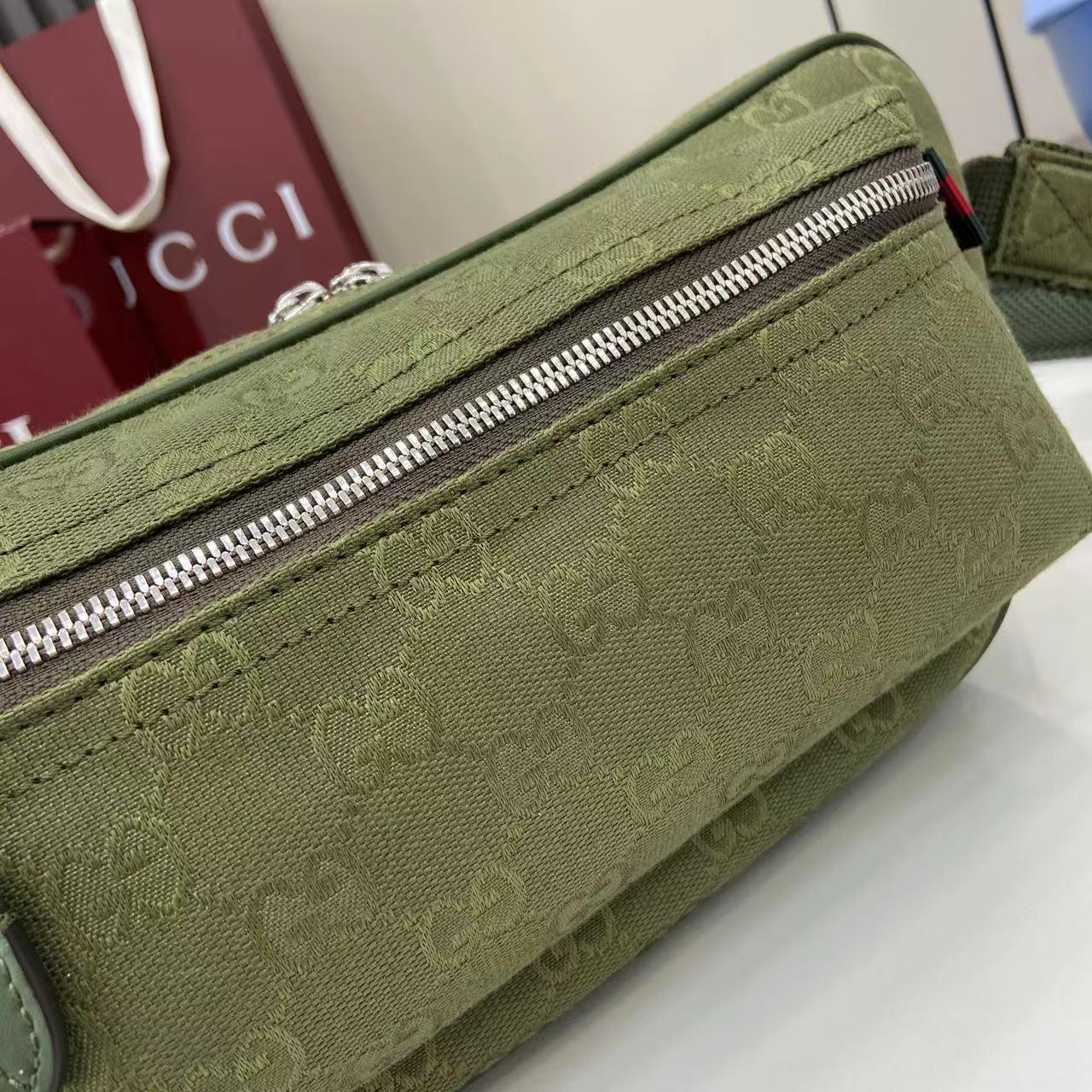 Gucci GG Canvas Large Slingbag - FashionPlug