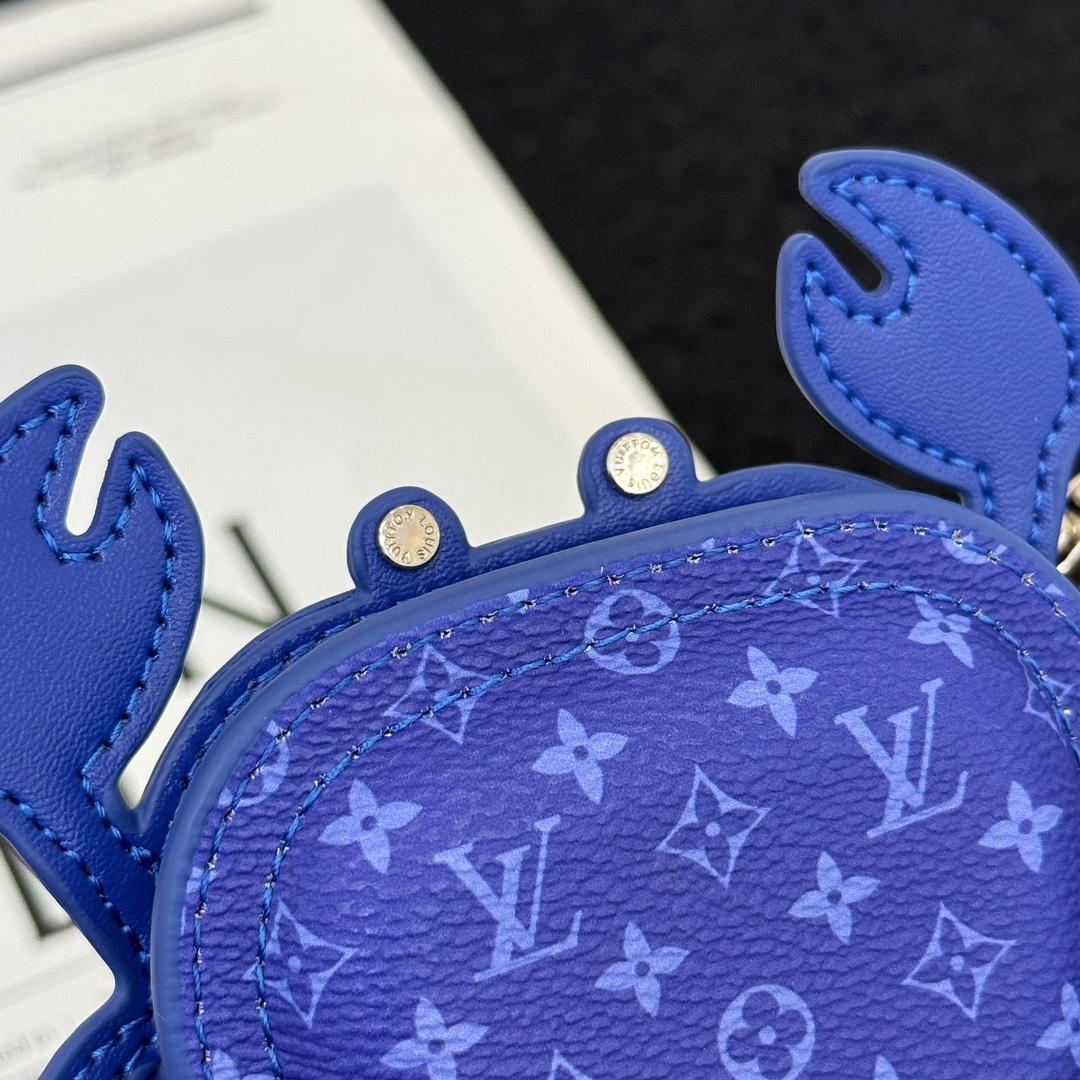 Louis Vuitton LV Crab Bag Charm   M02217 - FashionPlug