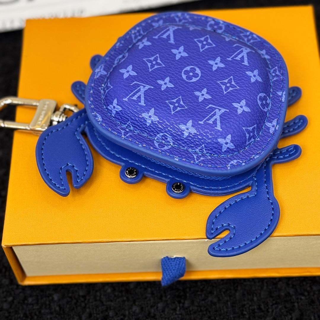 Louis Vuitton LV Crab Bag Charm   M02217 - FashionPlug