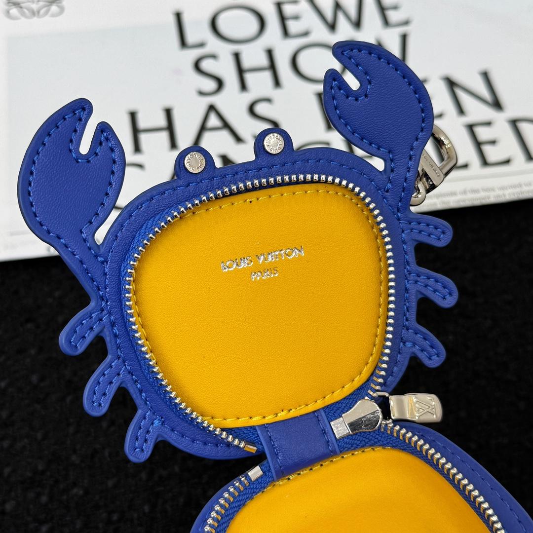 Louis Vuitton LV Crab Bag Charm   M02217 - FashionPlug