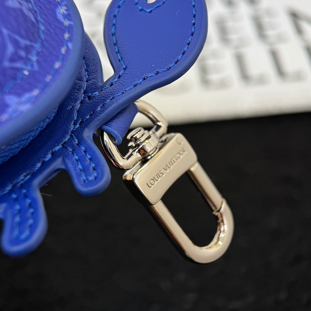 Louis Vuitton LV Crab Bag Charm   M02217 - FashionPlug