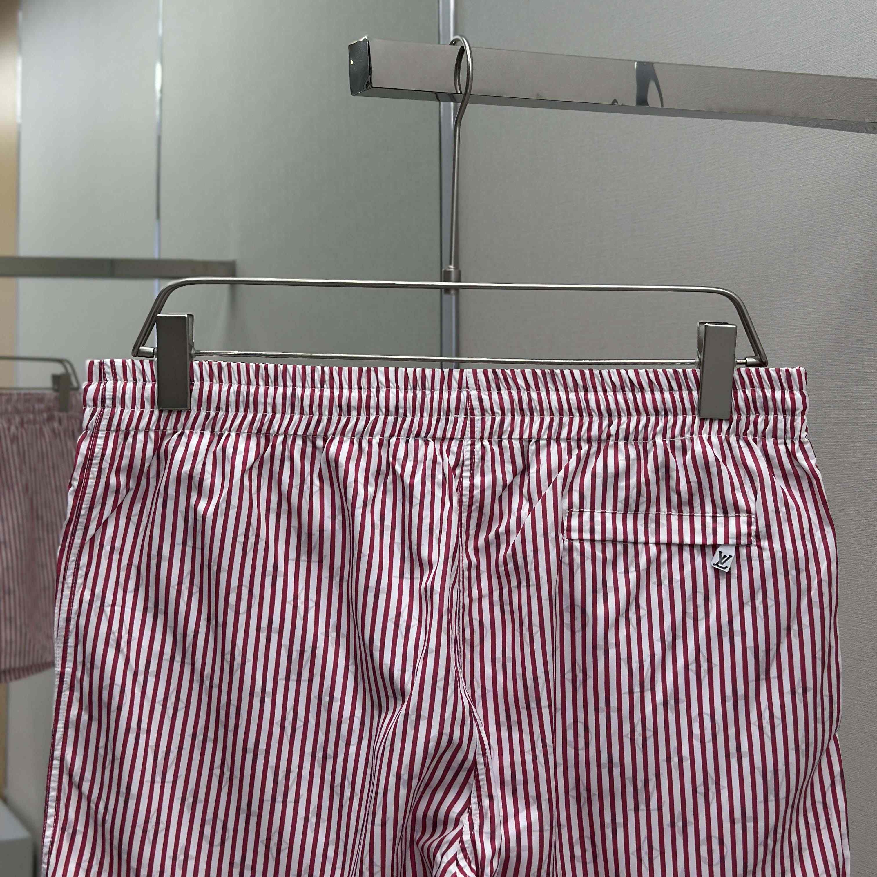 Louis Vuitton Monogram Striped Casual Shorts   1AHVS9 - FashionPlug