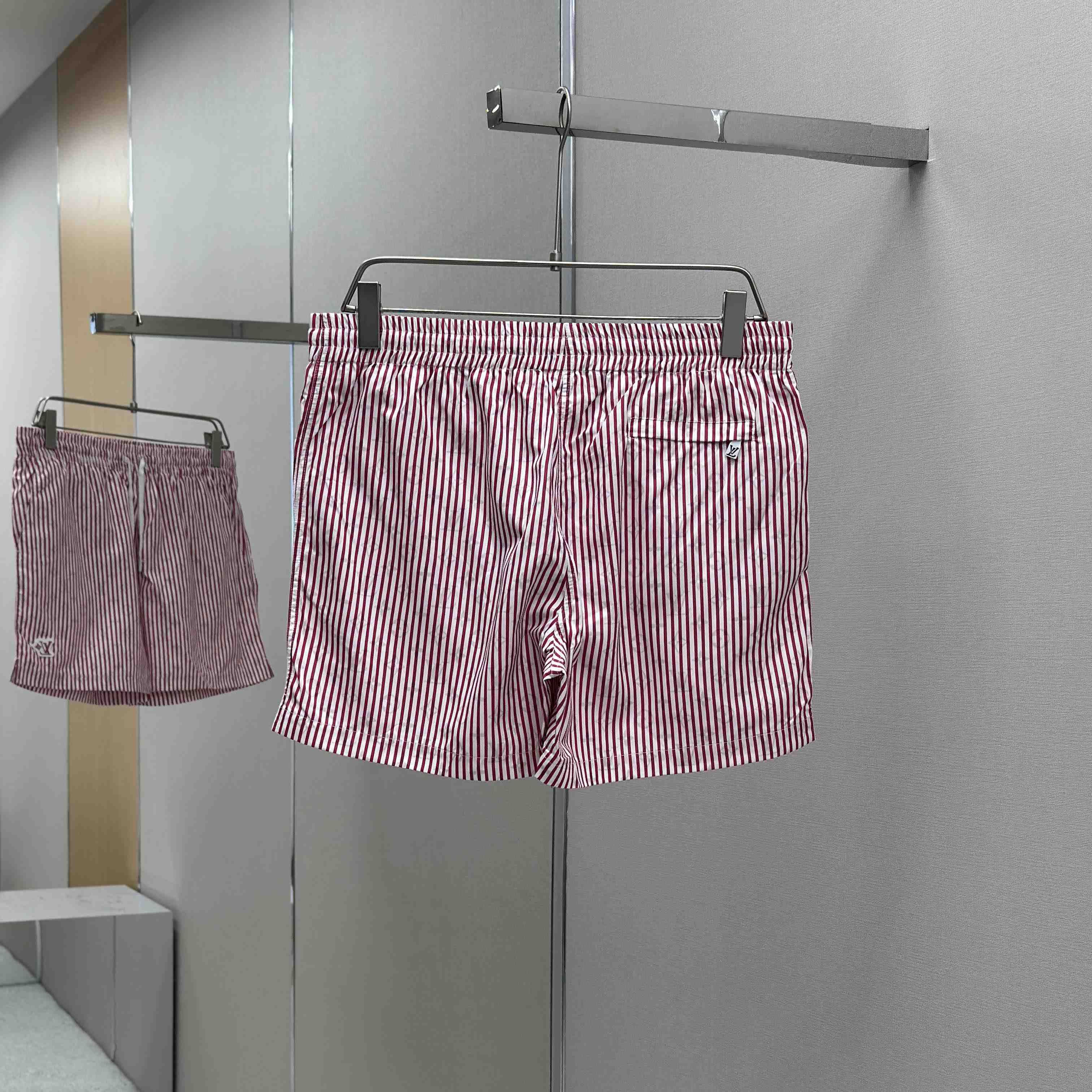 Louis Vuitton Monogram Striped Casual Shorts   1AHVS9 - FashionPlug