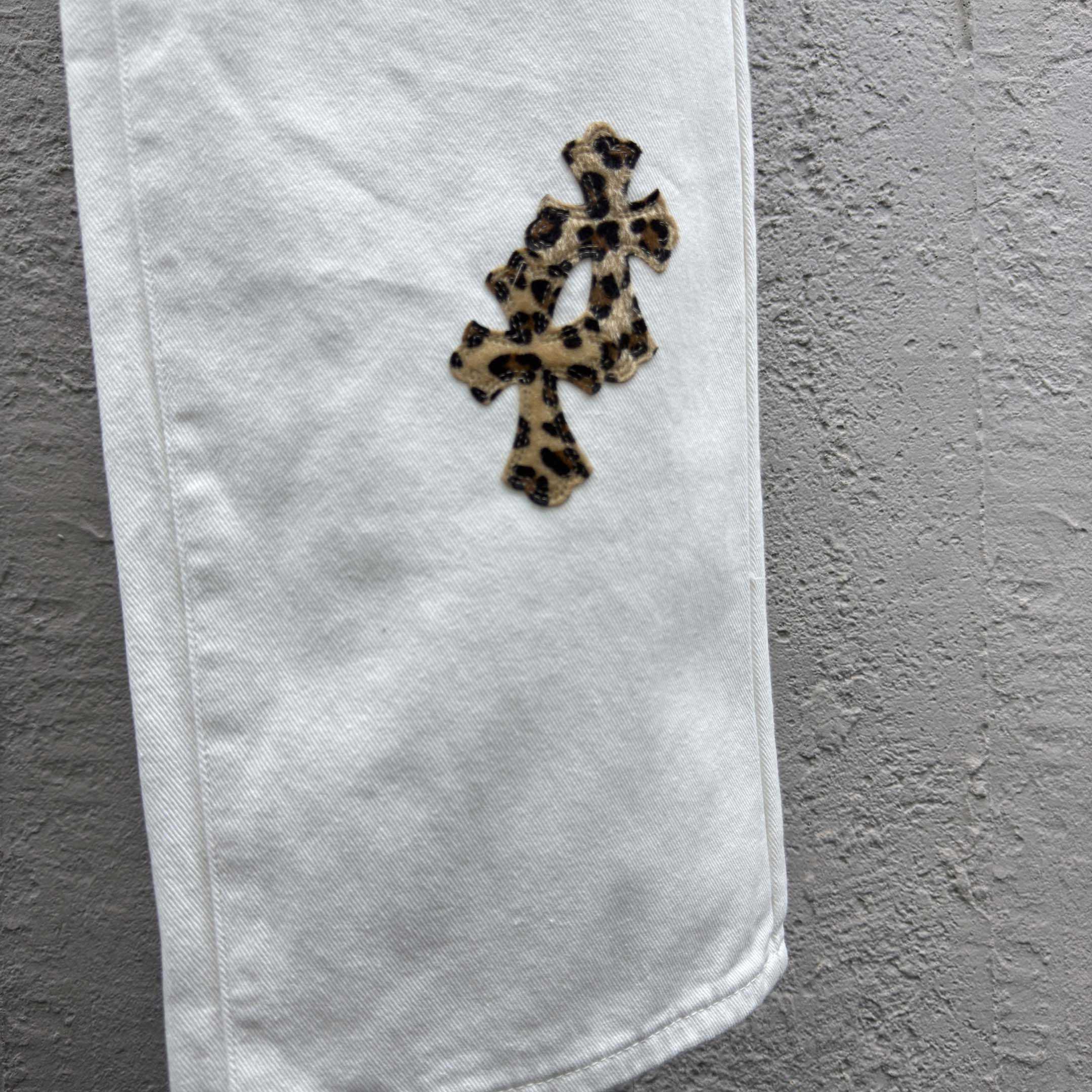 Chrome Hearts Leo Cross Jeans - FashionPlug