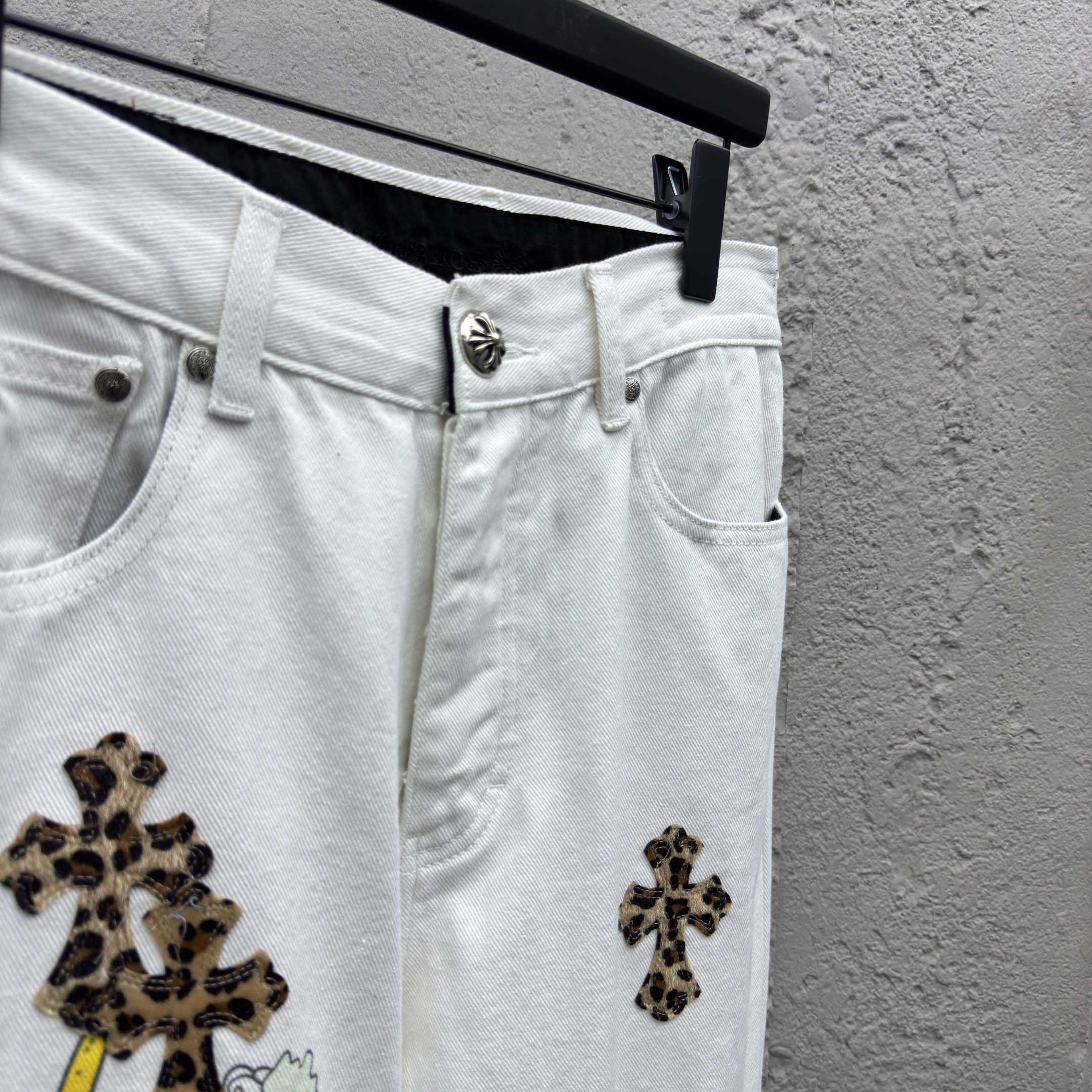 Chrome Hearts Leo Cross Jeans - FashionPlug