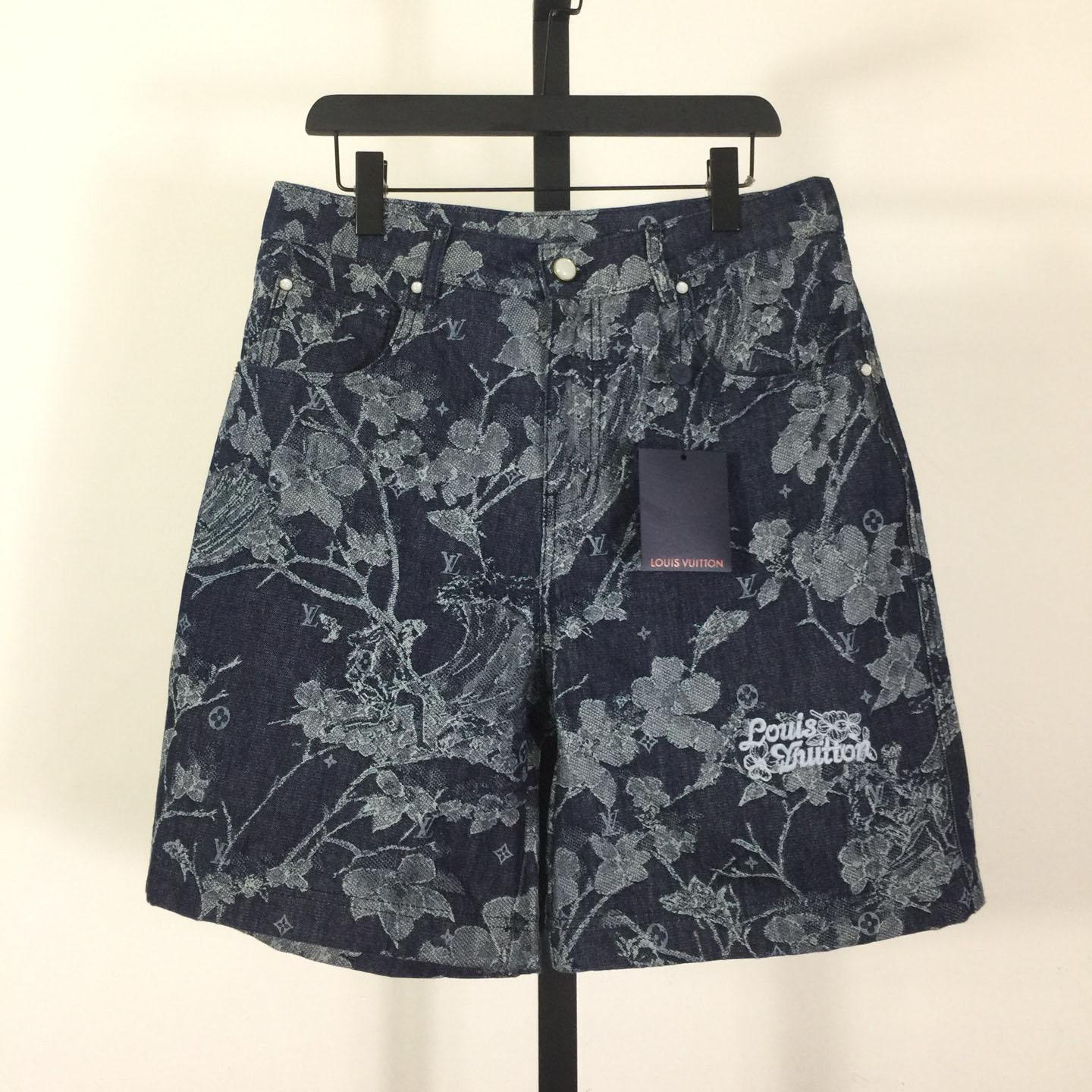 Louis Vuitton Jacquard Denim Shorts  1AHXHP - FashionPlug