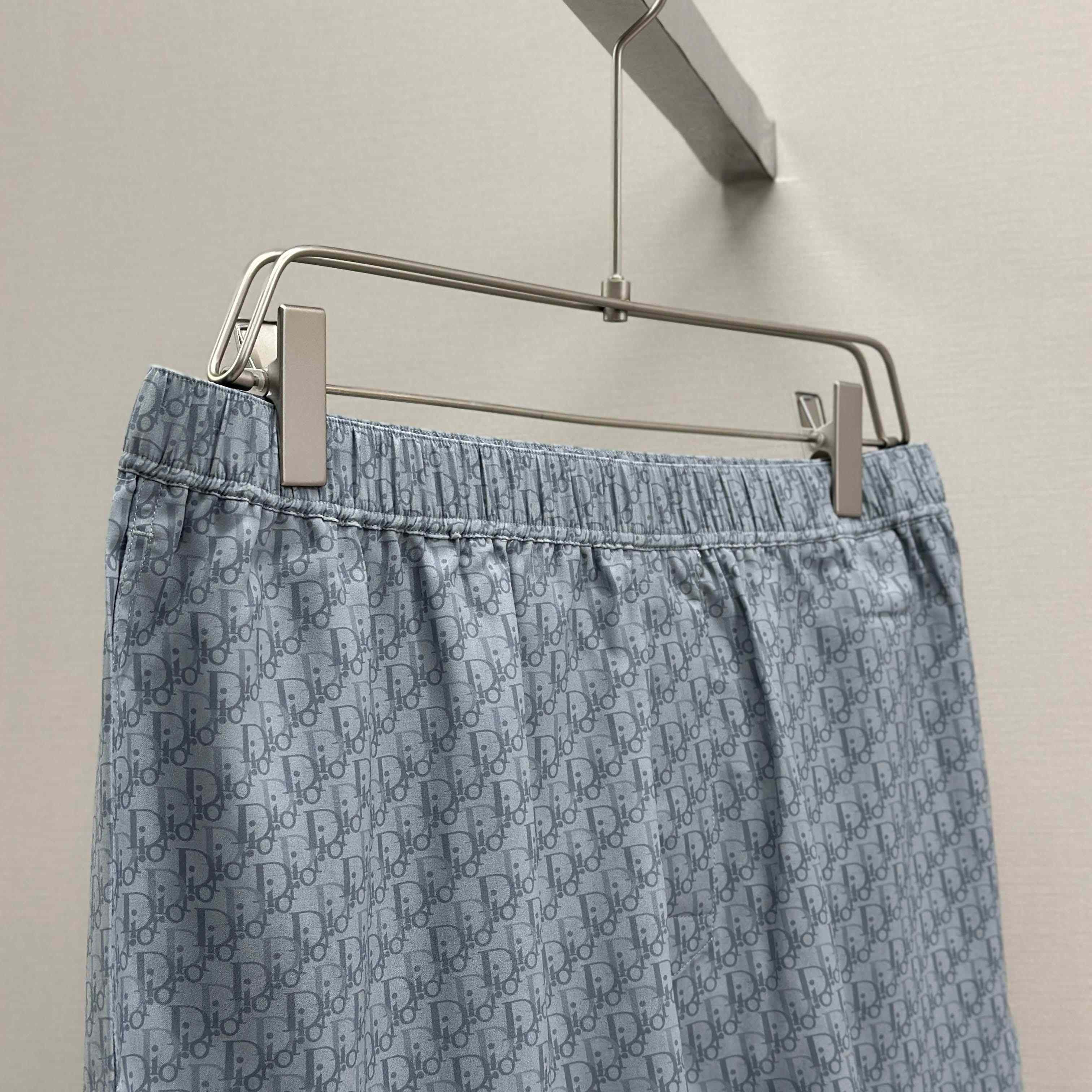Dior Oblique Shorts - FashionPlug