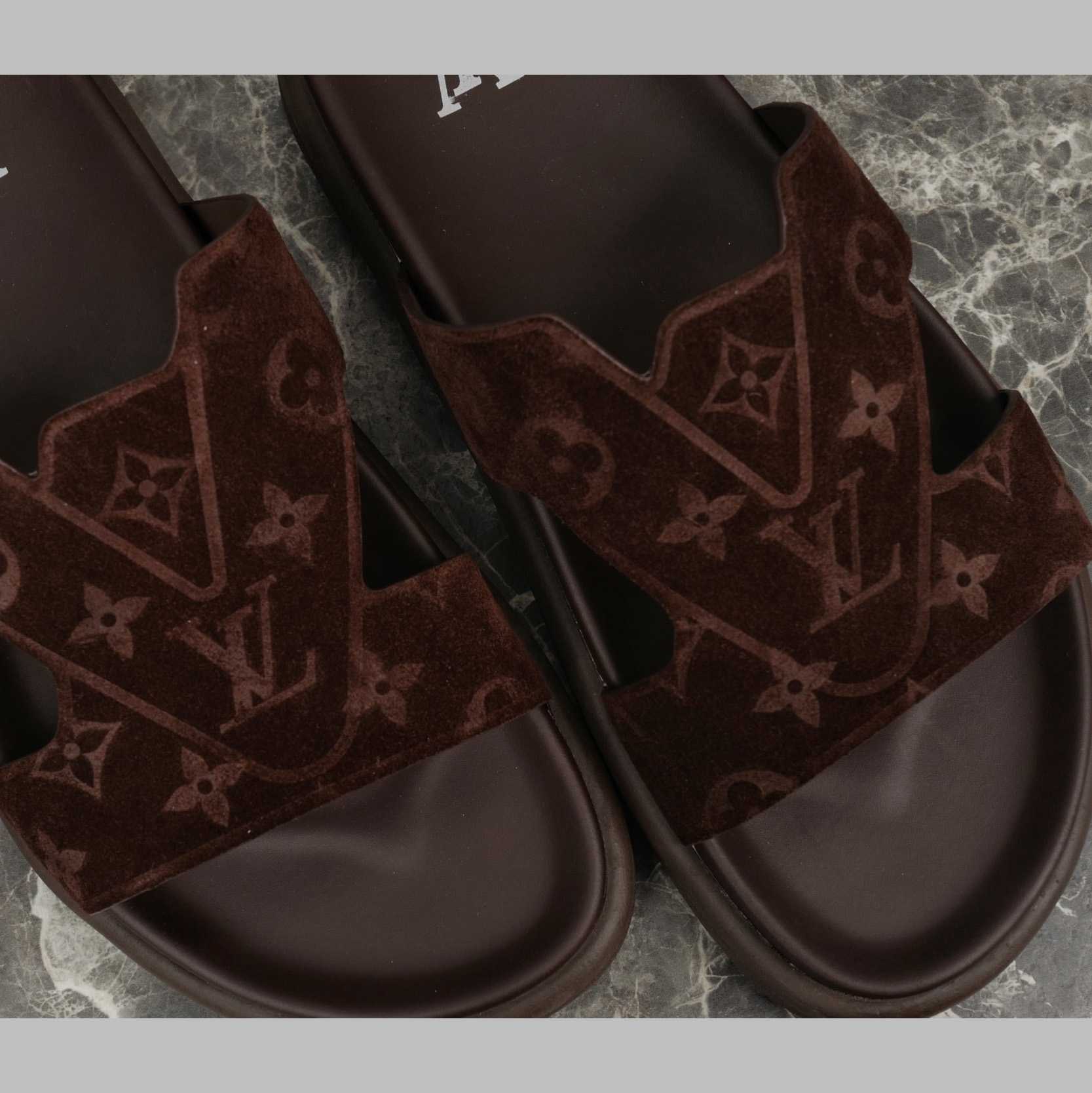 Louis Vuitton LV Oasis Mule   1AHSF9 - FashionPlug
