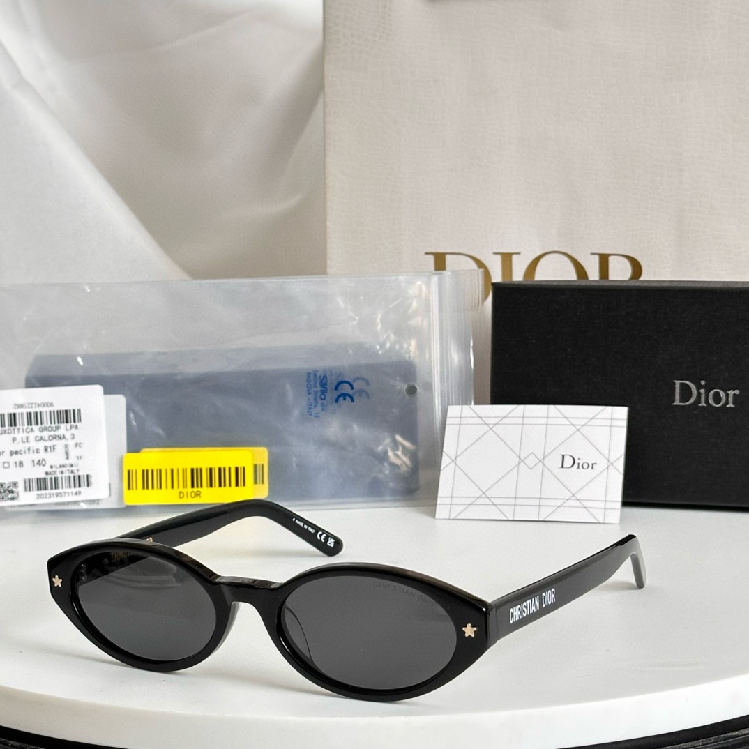 Dior DiorPacific R1F Sunglasses   - FashionPlug