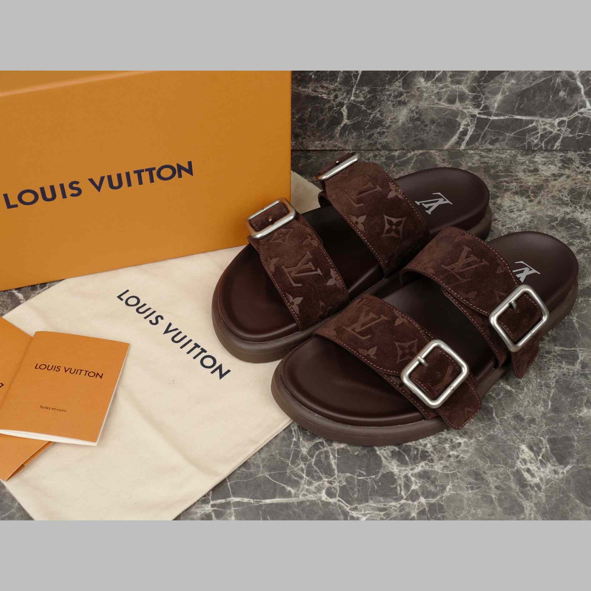 Louis Vuitton LV Venice Mule  1AHSK4 - FashionPlug