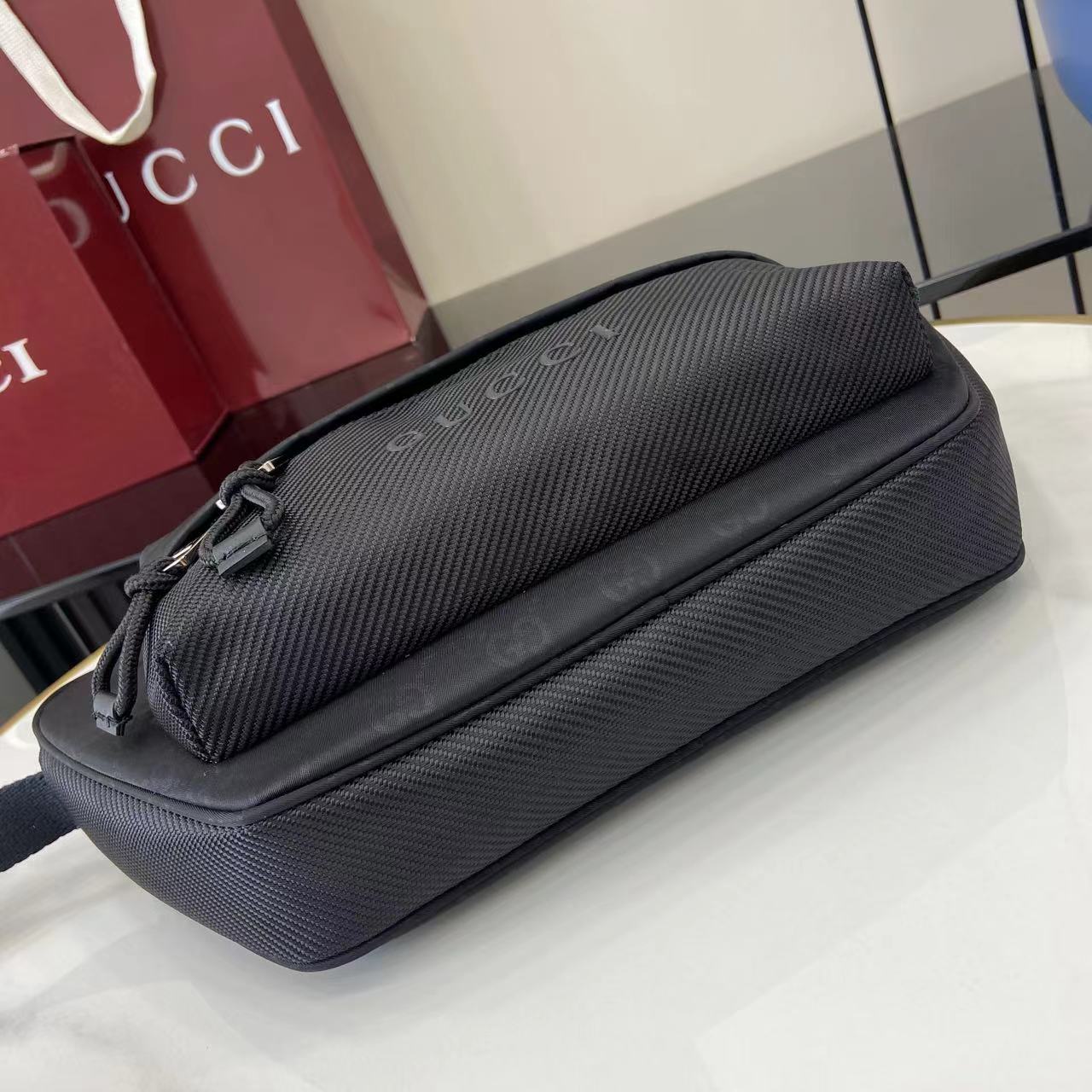 Gucci Nexus Large Slingbag - FashionPlug