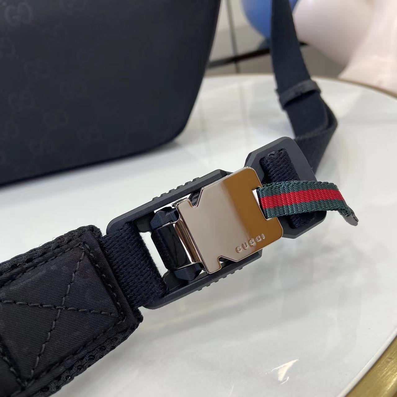 Gucci Nexus Large Slingbag - FashionPlug
