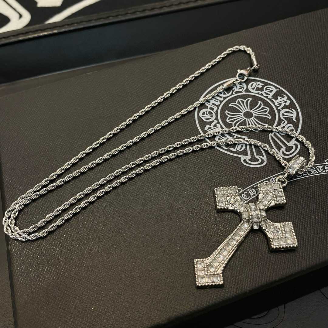 Chrome Heart Necklace   - FashionPlug