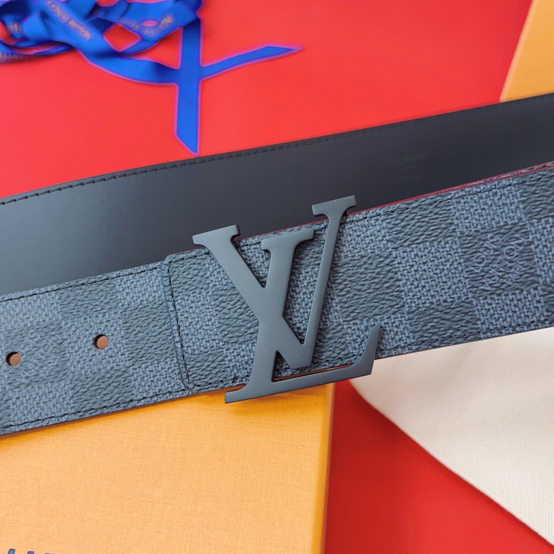 Louis Vuitton Reversible Belt - FashionPlug
