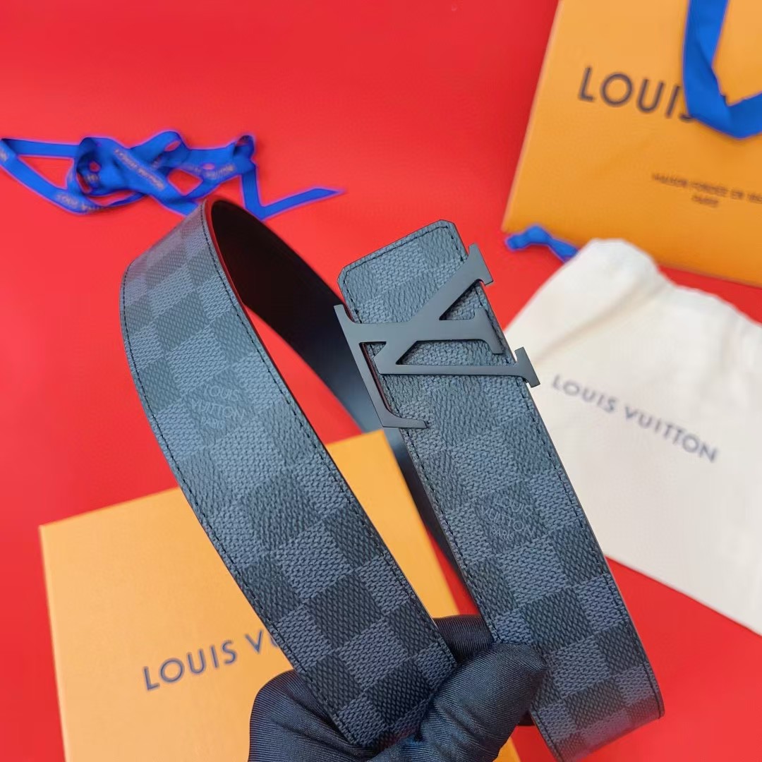 Louis Vuitton Reversible Belt - FashionPlug