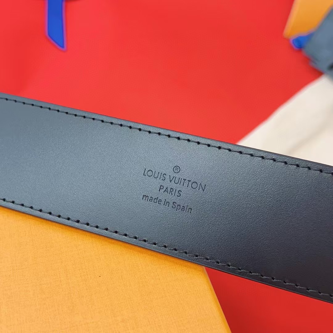 Louis Vuitton Reversible Belt - FashionPlug