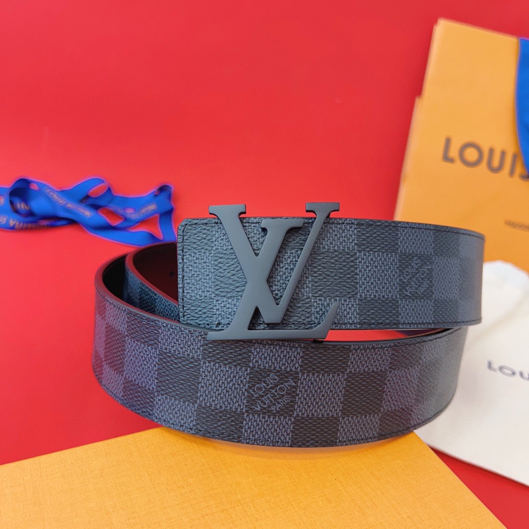 Louis Vuitton Reversible Belt - FashionPlug