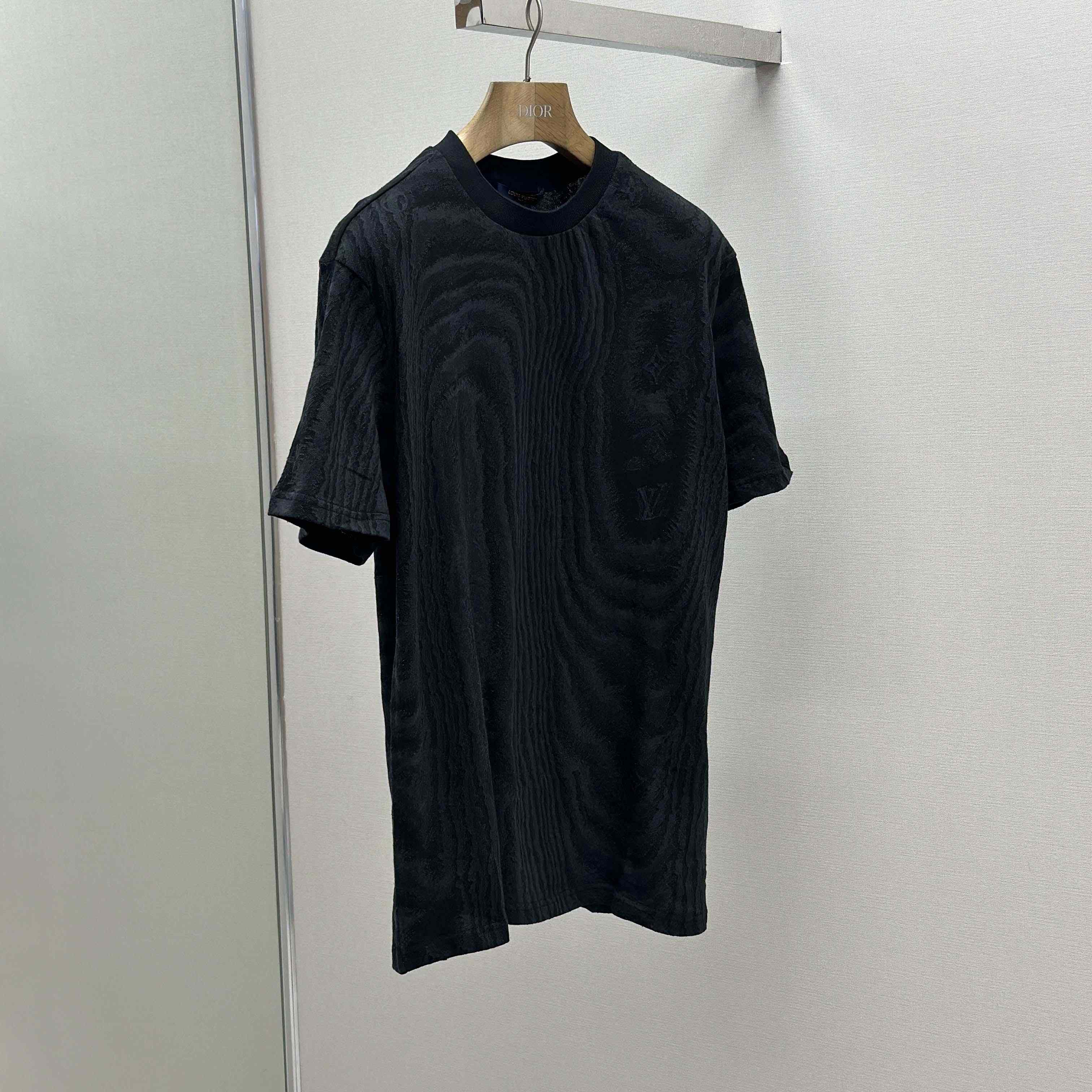 Louis Vuitton Jersey Jacquard T-Shirt   1AHW57 - FashionPlug