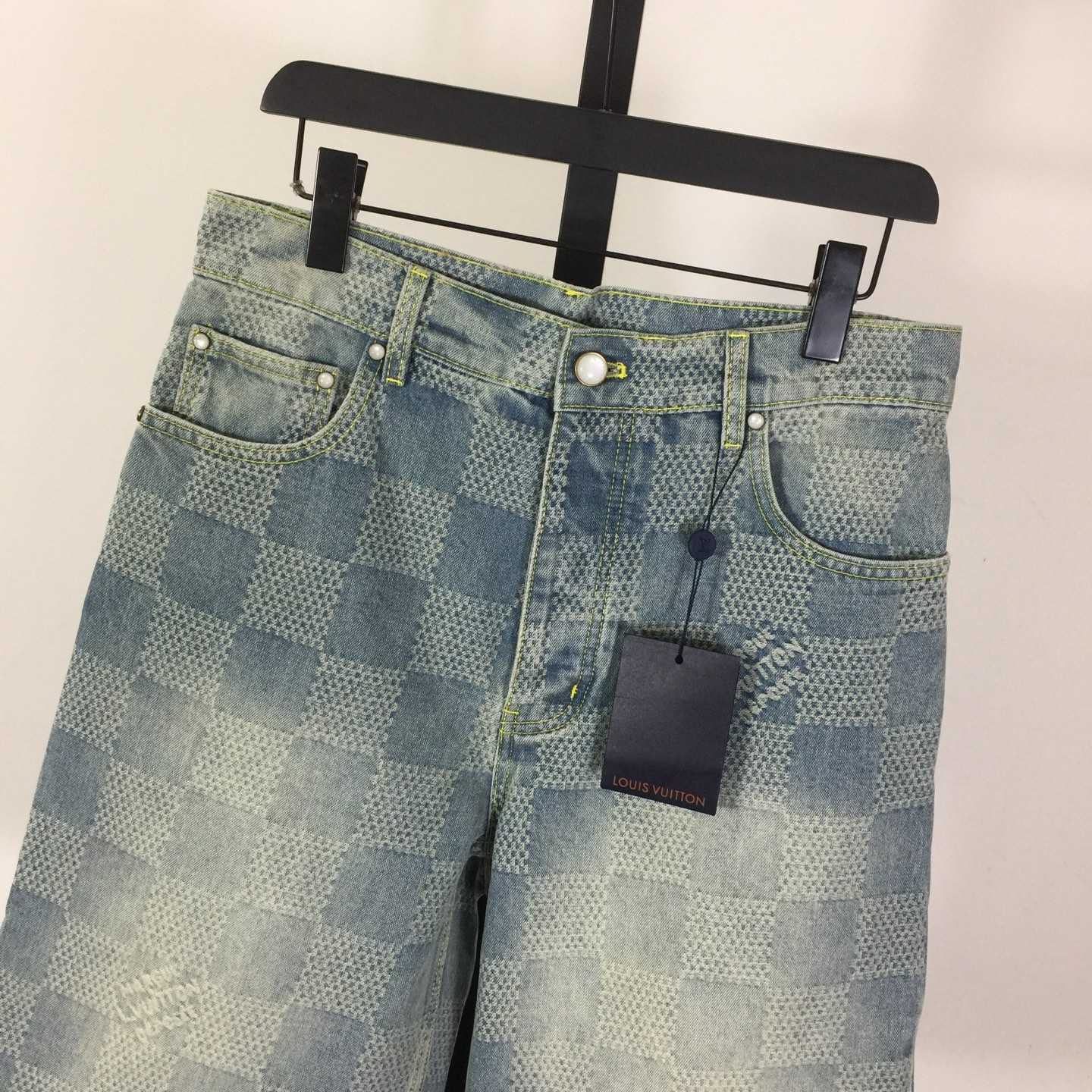 Louis Vuitton Damier 3D Light Denim Shorts   1AHVDS - FashionPlug