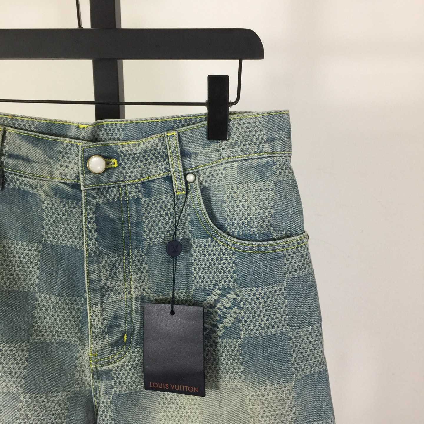 Louis Vuitton Damier 3D Light Denim Shorts   1AHVDS - FashionPlug