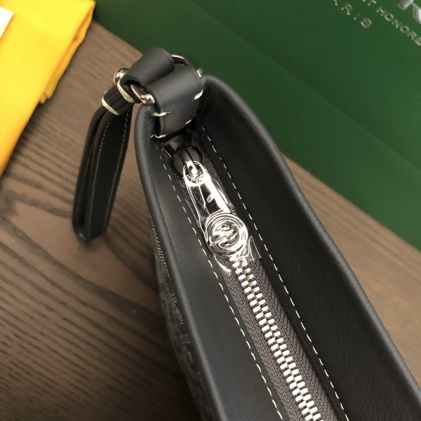 Goyard Conti Pouch - FashionPlug