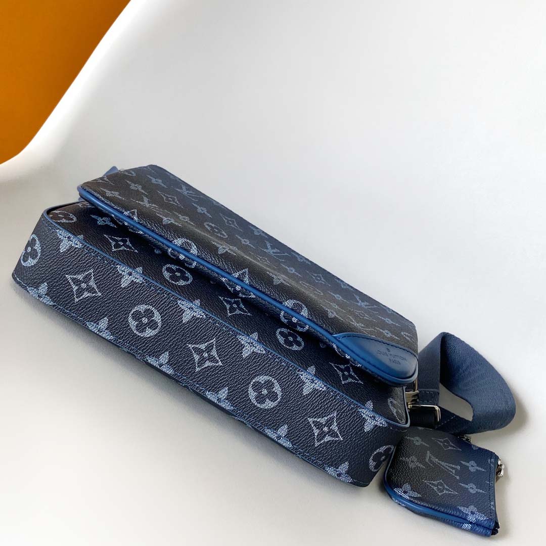 Louis Vuitton Trio Messenger  25*18.5*7cm - FashionPlug