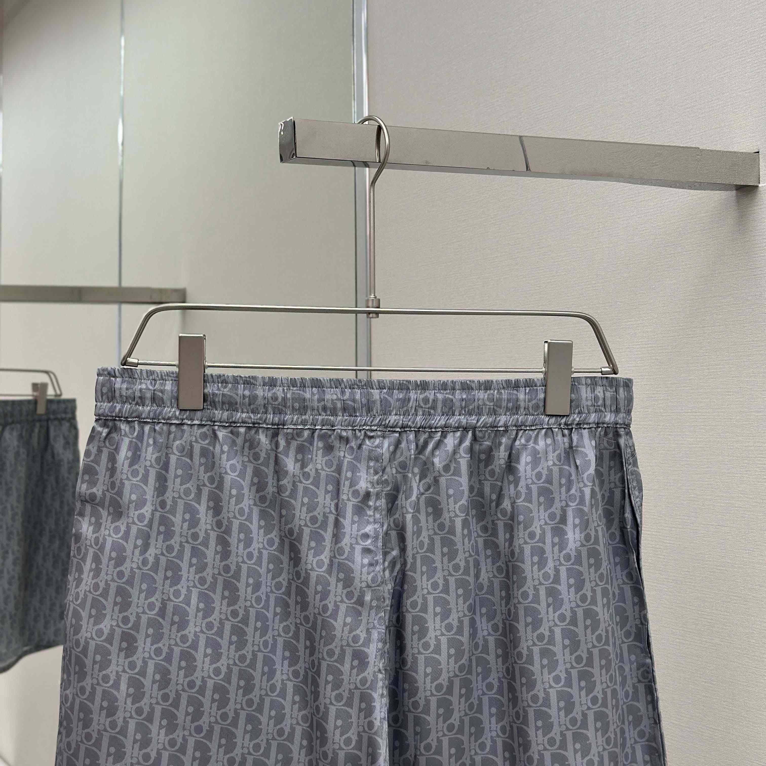 Dior Oblique Shorts - FashionPlug